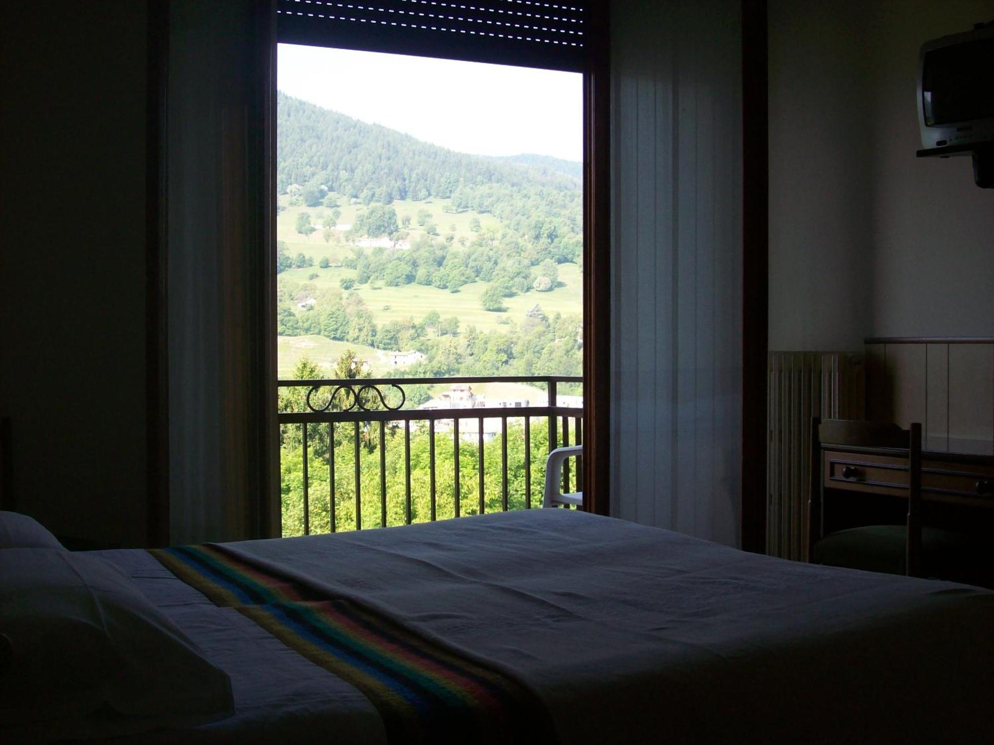Hotel Valle Intelvi San Fedele Intelvi Exteriör bild
