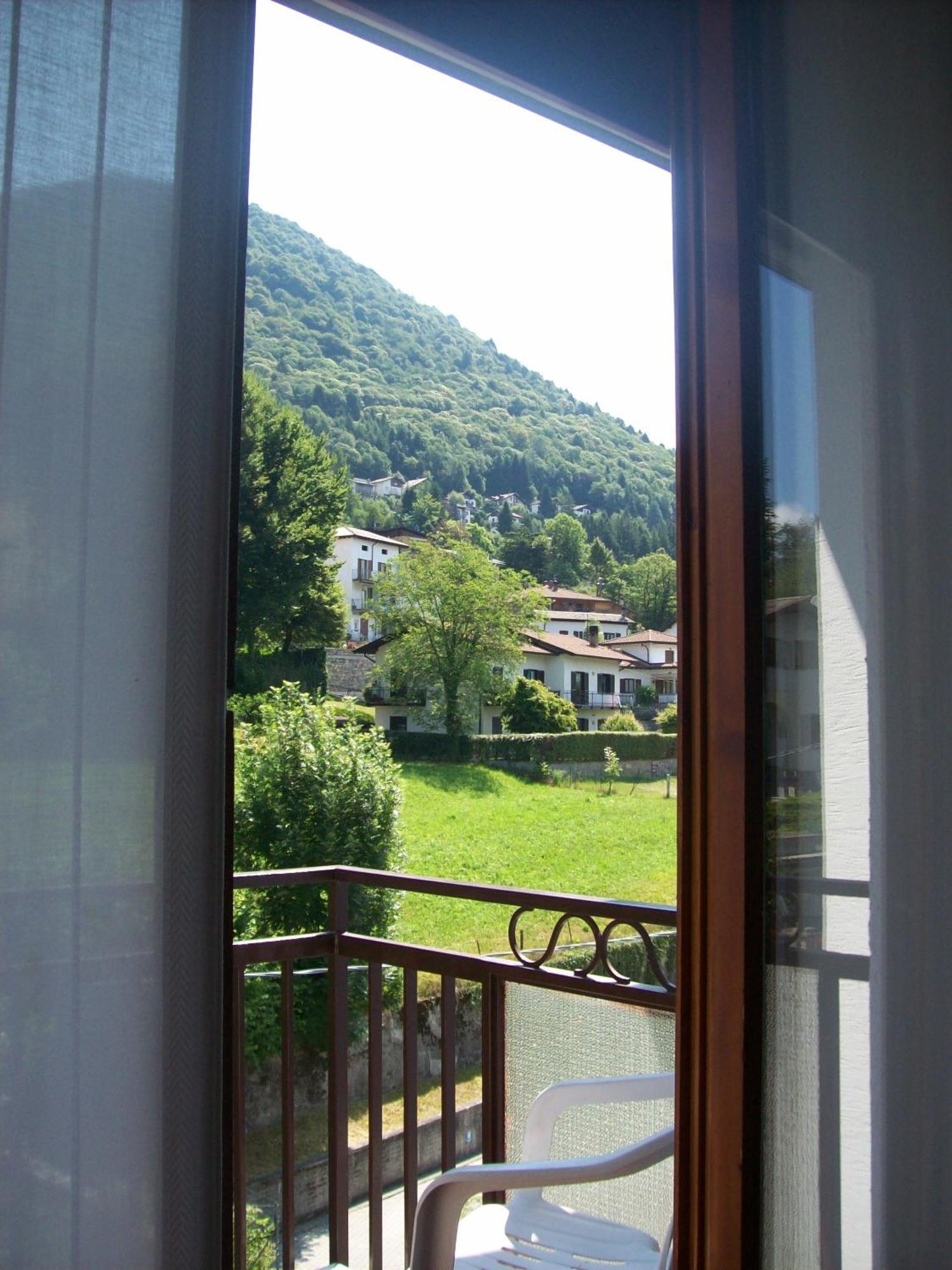 Hotel Valle Intelvi San Fedele Intelvi Exteriör bild